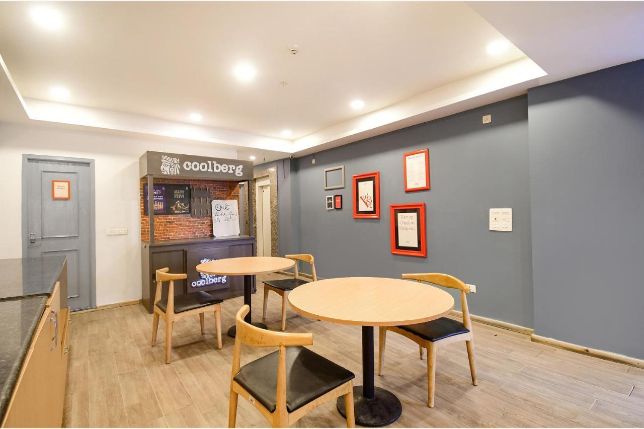 โอโย ทาวน์เฮาส์ 060 แอร์พอร์ต กรีน อาร์เขต Hotel โกลกาตา ภายนอก รูปภาพ
